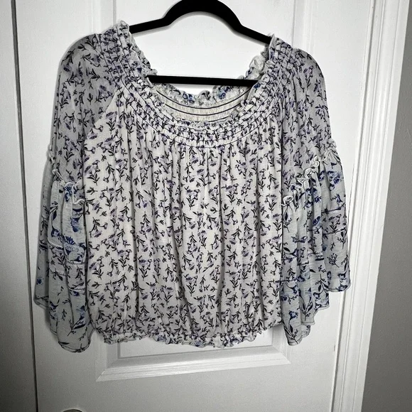 Free People Rose Valley Printed Blouse Top Shirt Size S White Blue Floral - Picture 2 of 6